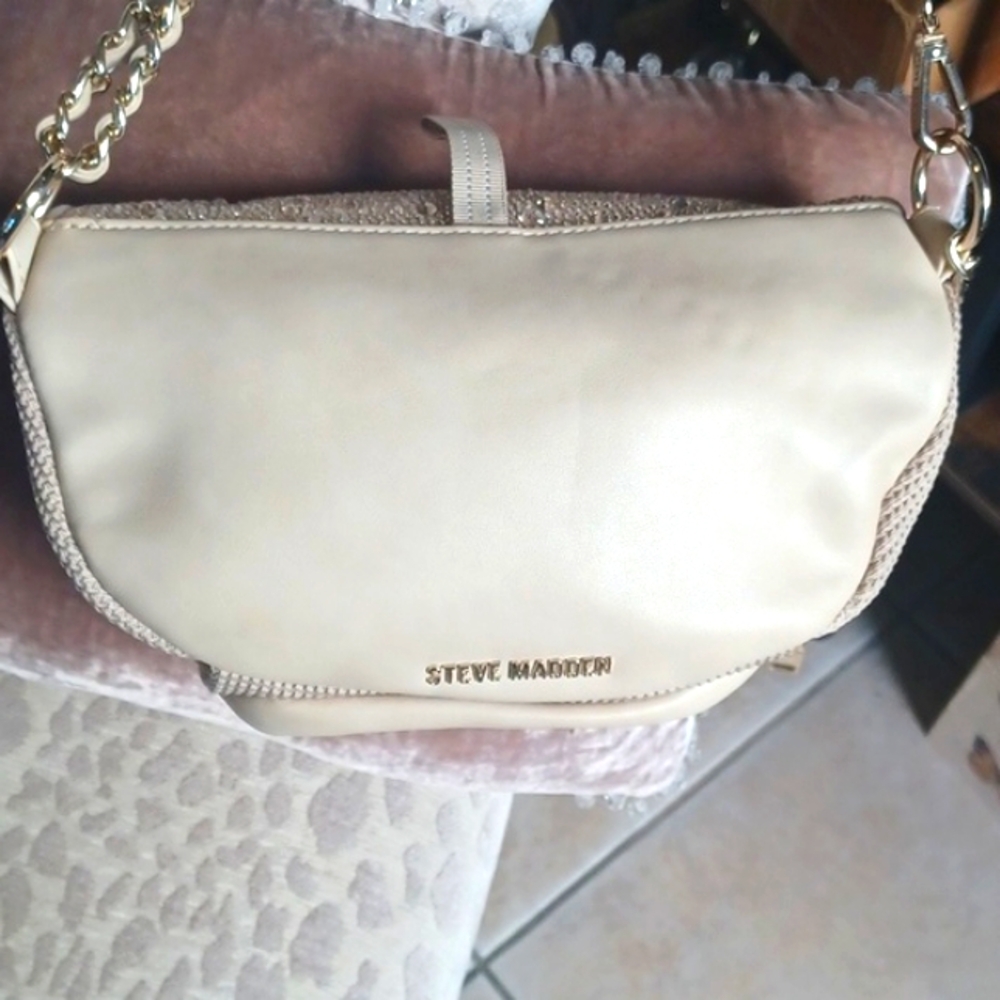 Steve Madden Fancy Gal Handbag - Picture 6 of 10